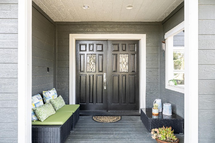 101 Bel Air Rd, Antelope, CA 90077